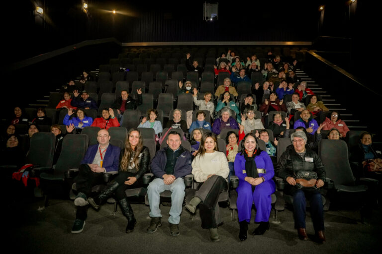 Espacio Urbano Pionero y Municipalidad de Punta Arenas realizan programa de acompañamiento gratuito para las personas mayores de la comuna